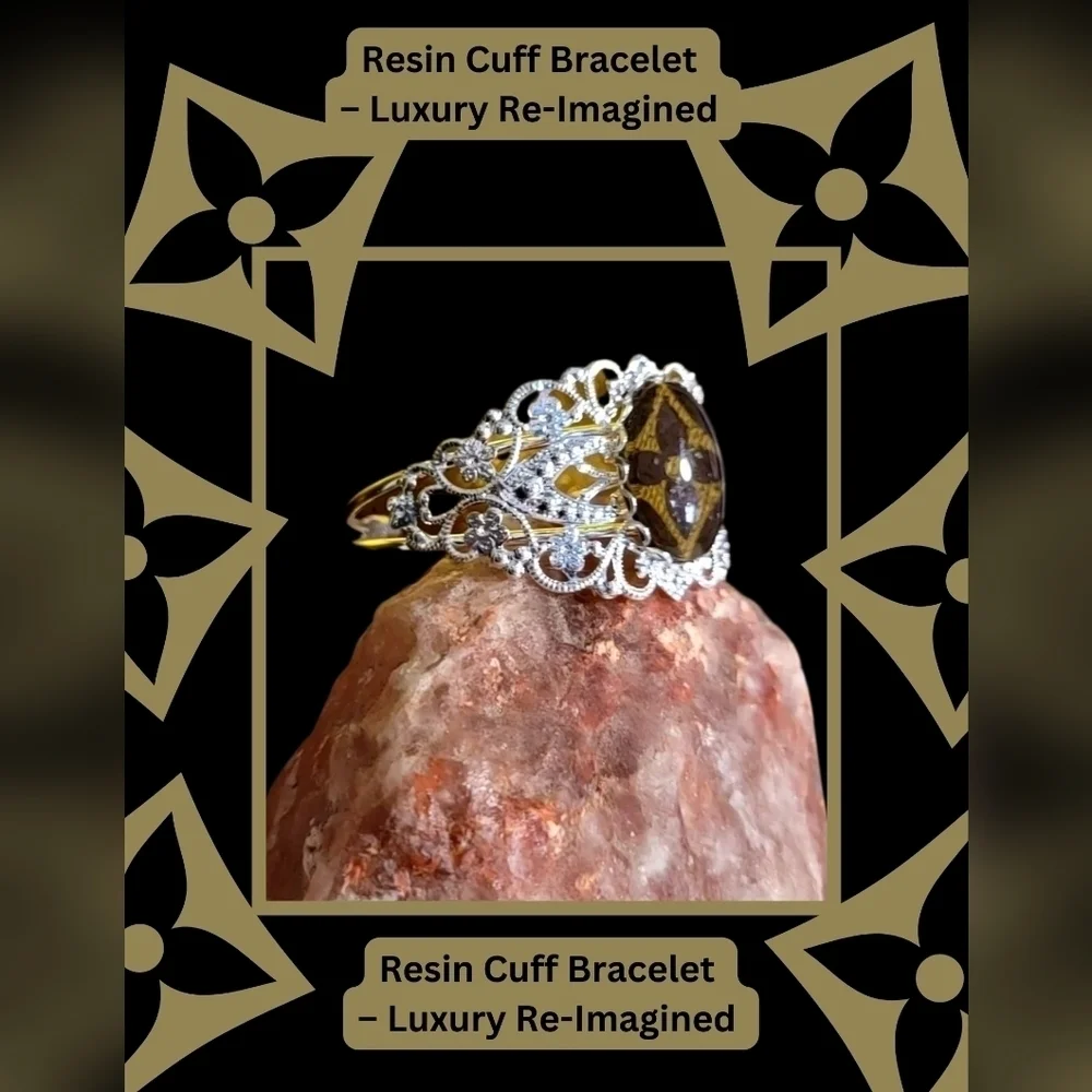 Artisan ●resin cuff